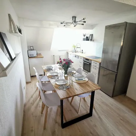 Moderne 3Br Netflix,Kaffee,Wifi,Parken Apartment Brand-Erbisdorf Exterior photo
